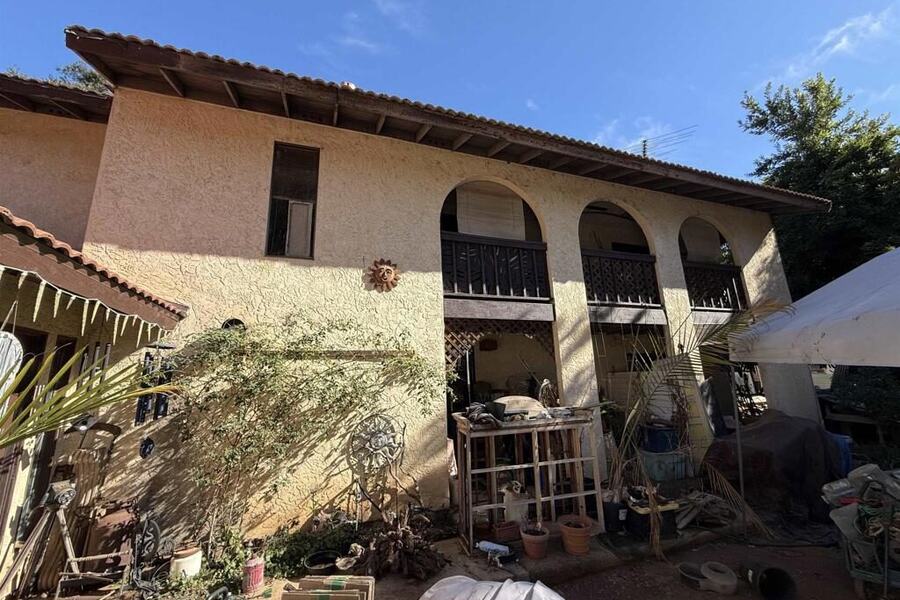 1654 Tierra Libertia Road, Escondido, CA 92029, San Diego County